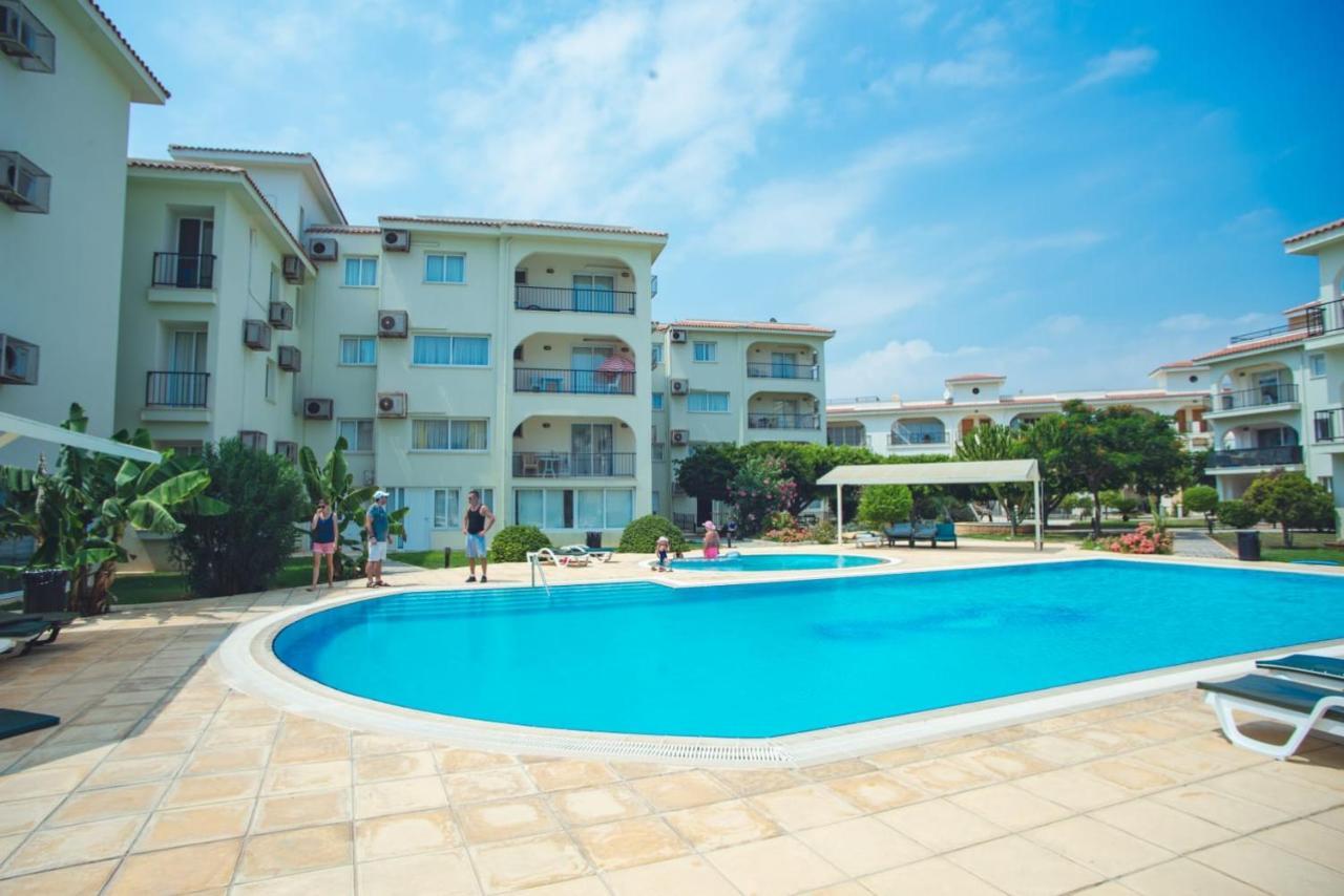 Boheme B6 Sunrise Beach Gastria Exterior photo