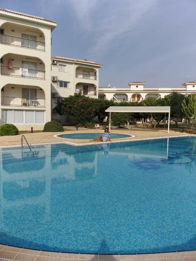 Boheme B6 Sunrise Beach Gastria Exterior photo